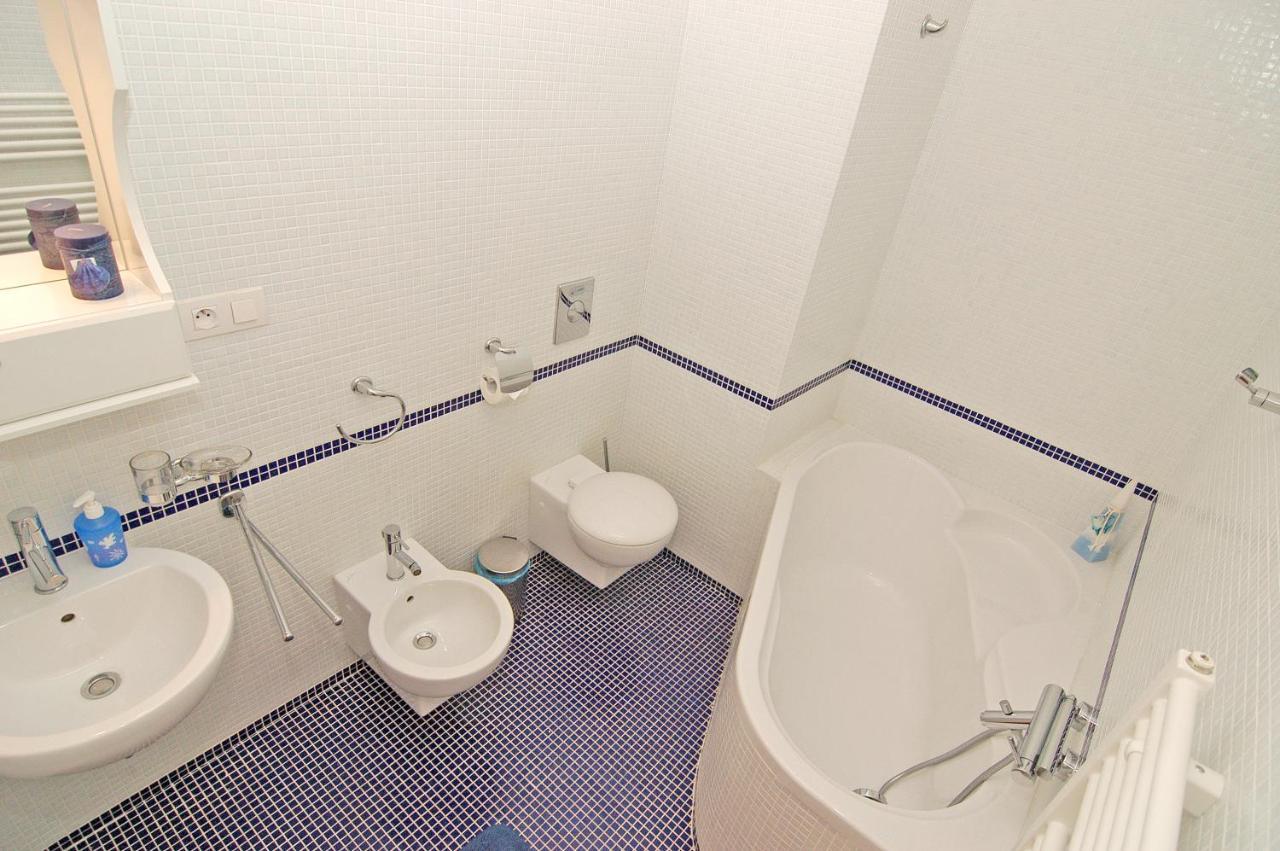 Residence La Familia Praga Zewnętrze zdjęcie