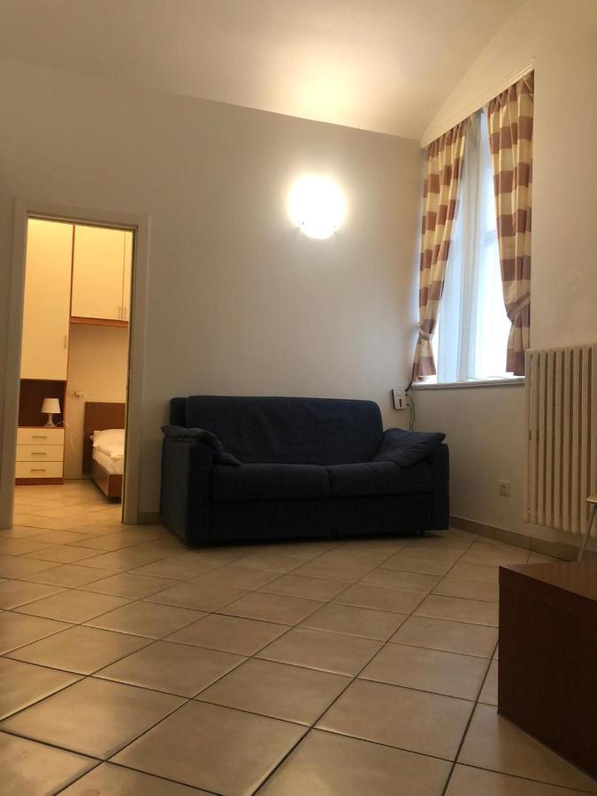 Residence La Familia Praga Zewnętrze zdjęcie