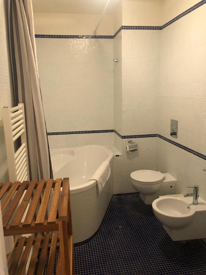 Residence La Familia Praga Zewnętrze zdjęcie