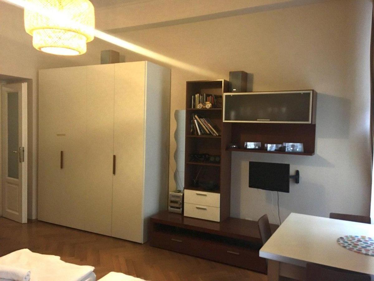 Residence La Familia Praga Zewnętrze zdjęcie