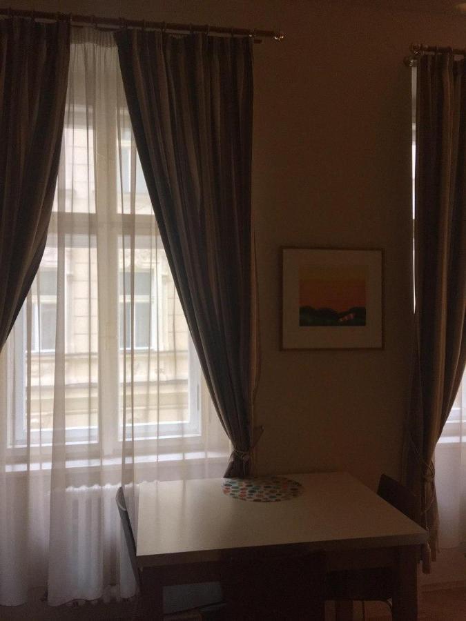 Residence La Familia Praga Zewnętrze zdjęcie